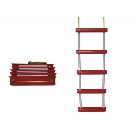 Rope ladder with polycarbonate steps