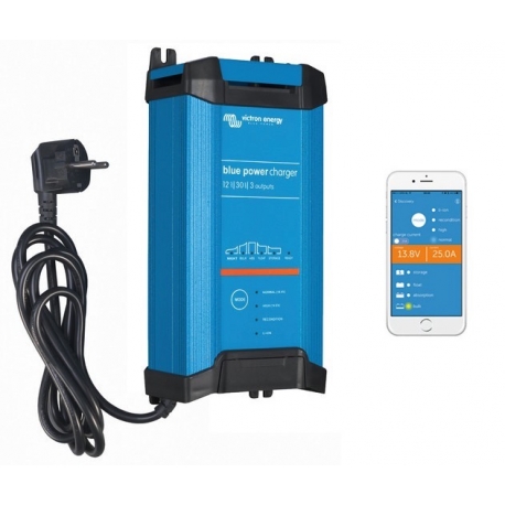 VICTRON Bluesmart IP22 Charger with Bluetooth connection