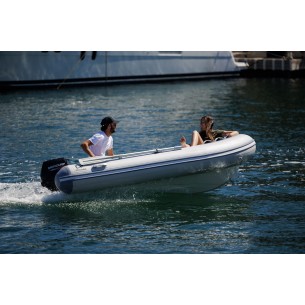 Zodiac 330 DL dinghy with aluminium floorboard 2