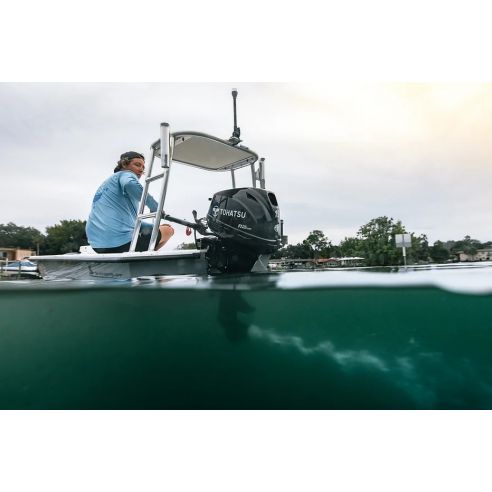 Tohatsu MFS 15 hp outboard motor electric start and remote control drive