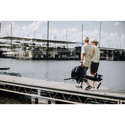 Tohatsu MFS 4 hk utombordsmotor med inbyggd tank och rorkultstyrning