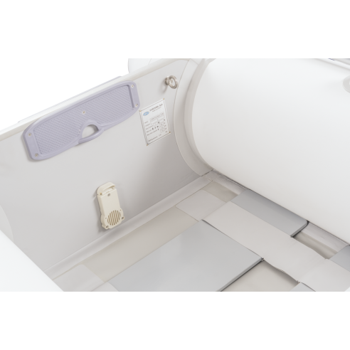 Tender 210 PLUS roll-up slatted...