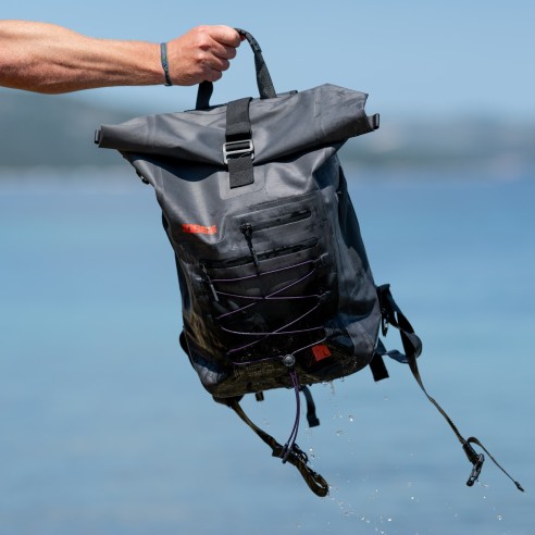 20-liter waterproof bag. - Jobe